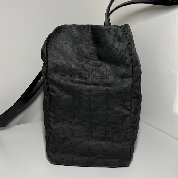 Chanel Tote - Picture 12 of 13